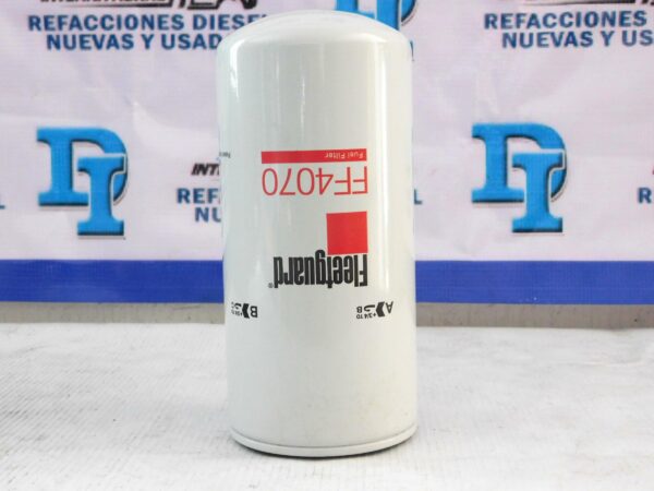 Filtro de combustible FleetguardFF4070-2