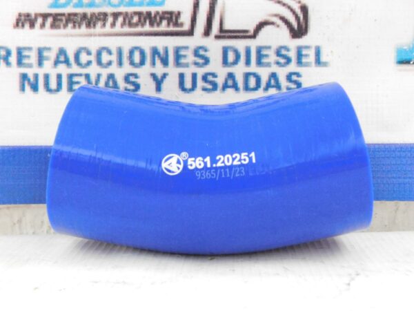 Manguera superior del radiador Automann 561.20251