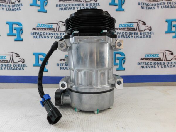 Compresor de aire acondicionado tipo 7H15 Automann 830.31004