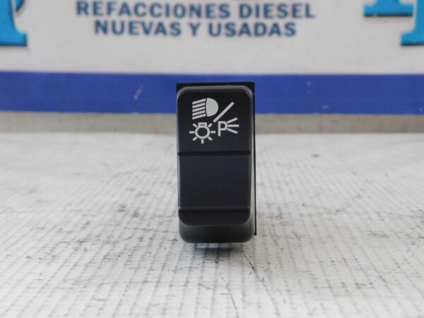 Interruptor de luces principales y luces de estacionamiento Automann 577.59638