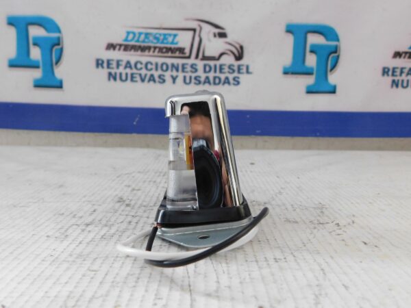 Luz de placa con cuerpo cromado de superficie y 2 diodos Automann 571.LD161L2-5