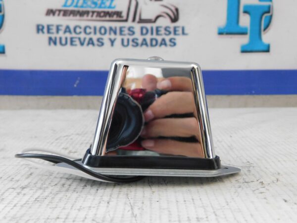 Luz de placa con cuerpo cromado de superficie y 2 diodos Automann 571.LD161L2-5
