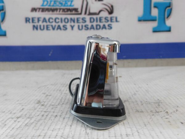 Luz de placa con cuerpo cromado de superficie y 2 diodos Automann 571.LD161L2-5