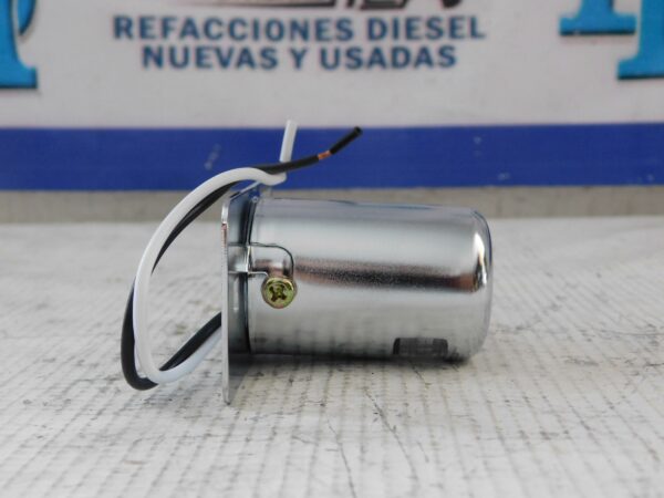 Luz de placa con cuerpo cromado y 2 diodos LED Automann 571.LD161L2-3 - Image 5