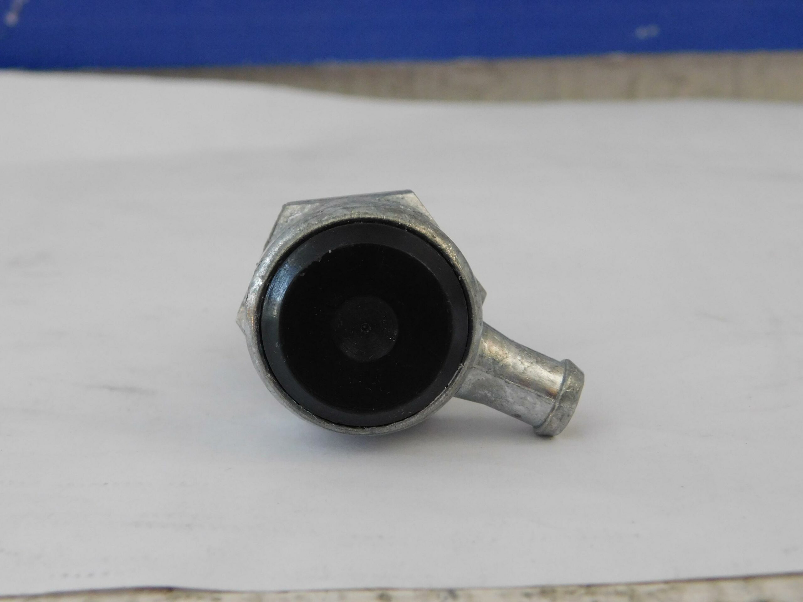 Válvula de ventilación del tanque de combustible 572.1032