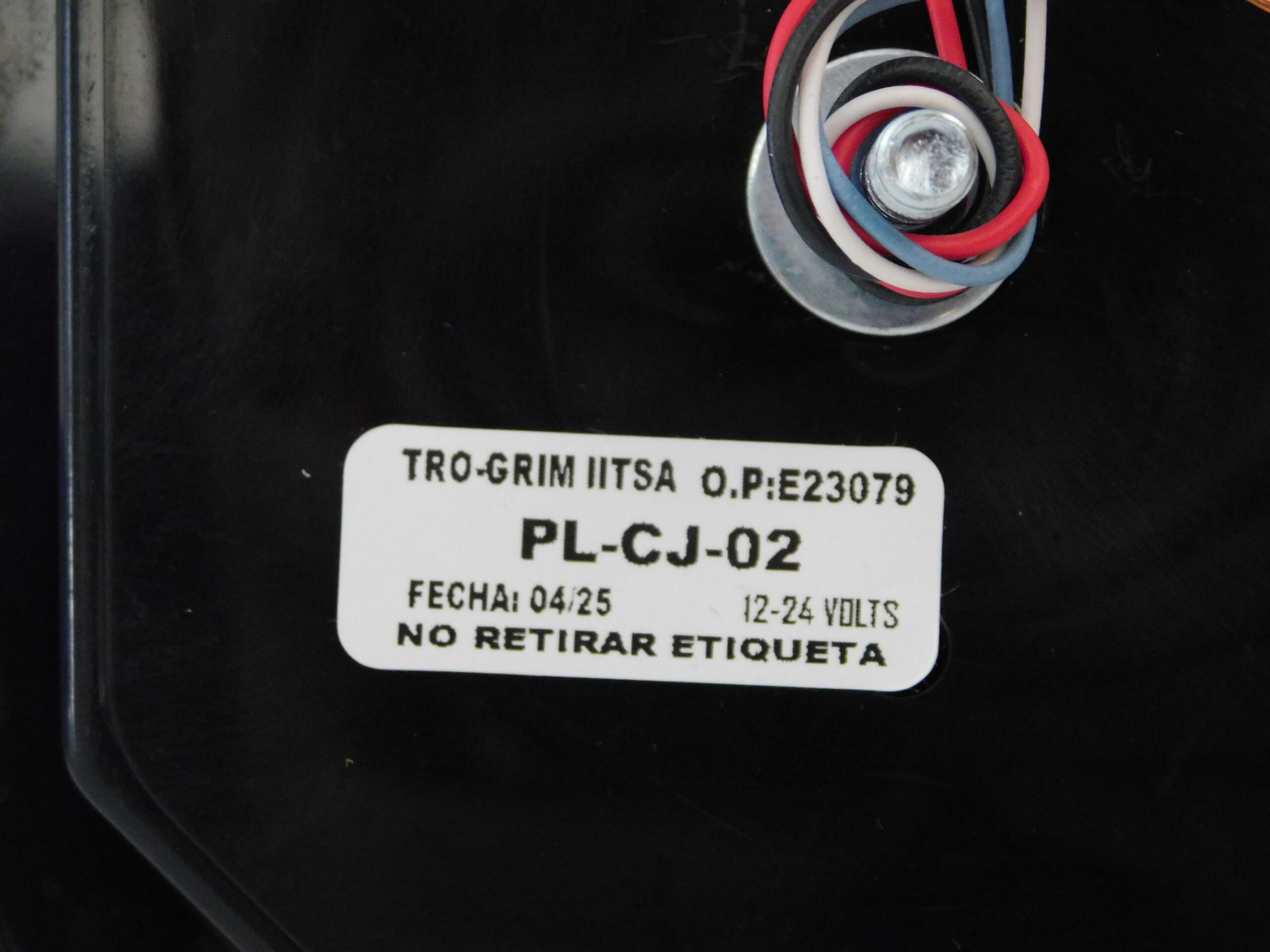 Calavera trasero tipo Jeep 16 LED TRO GRIM PL-CJ-02