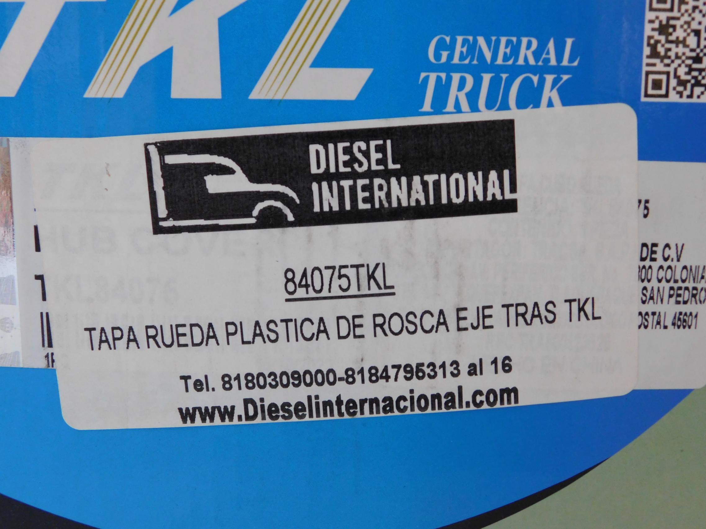 Tapa rueda plástica de rosca eje trasero TKL 84075