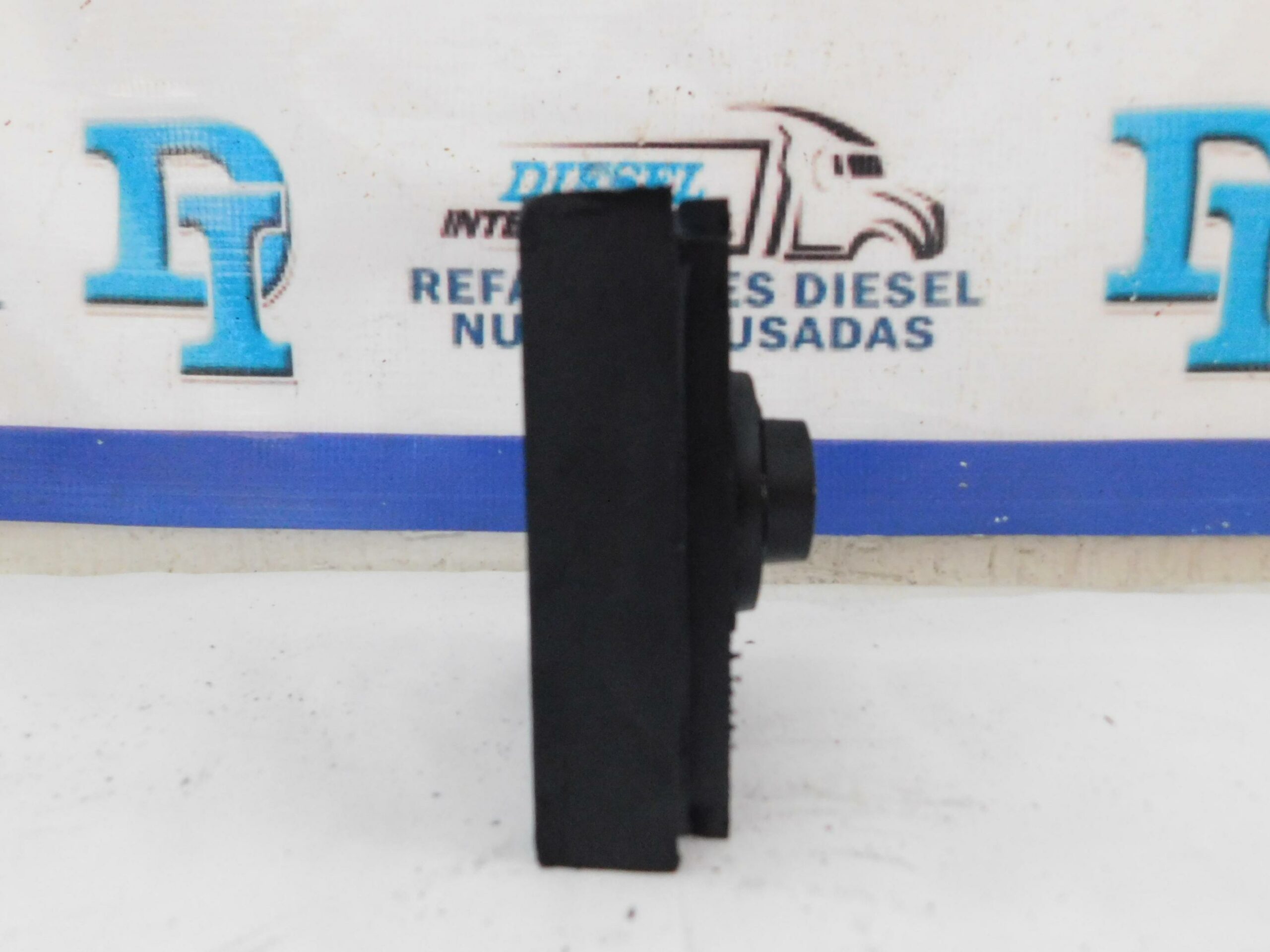 Soporte de motor 1664723C3 Sampa 500.858