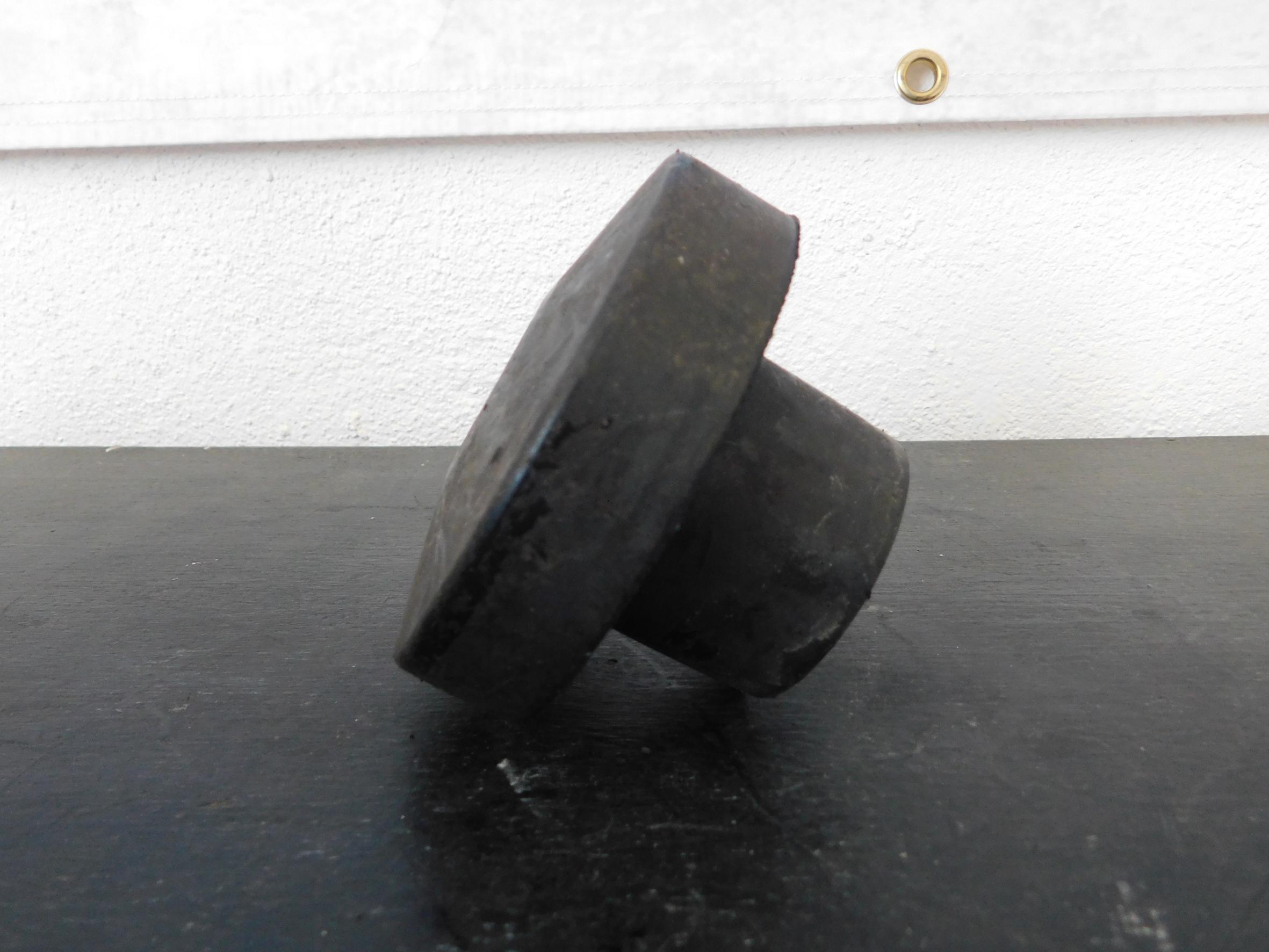 Soporte motor delantero KW tipo viejo Sampa 500.830