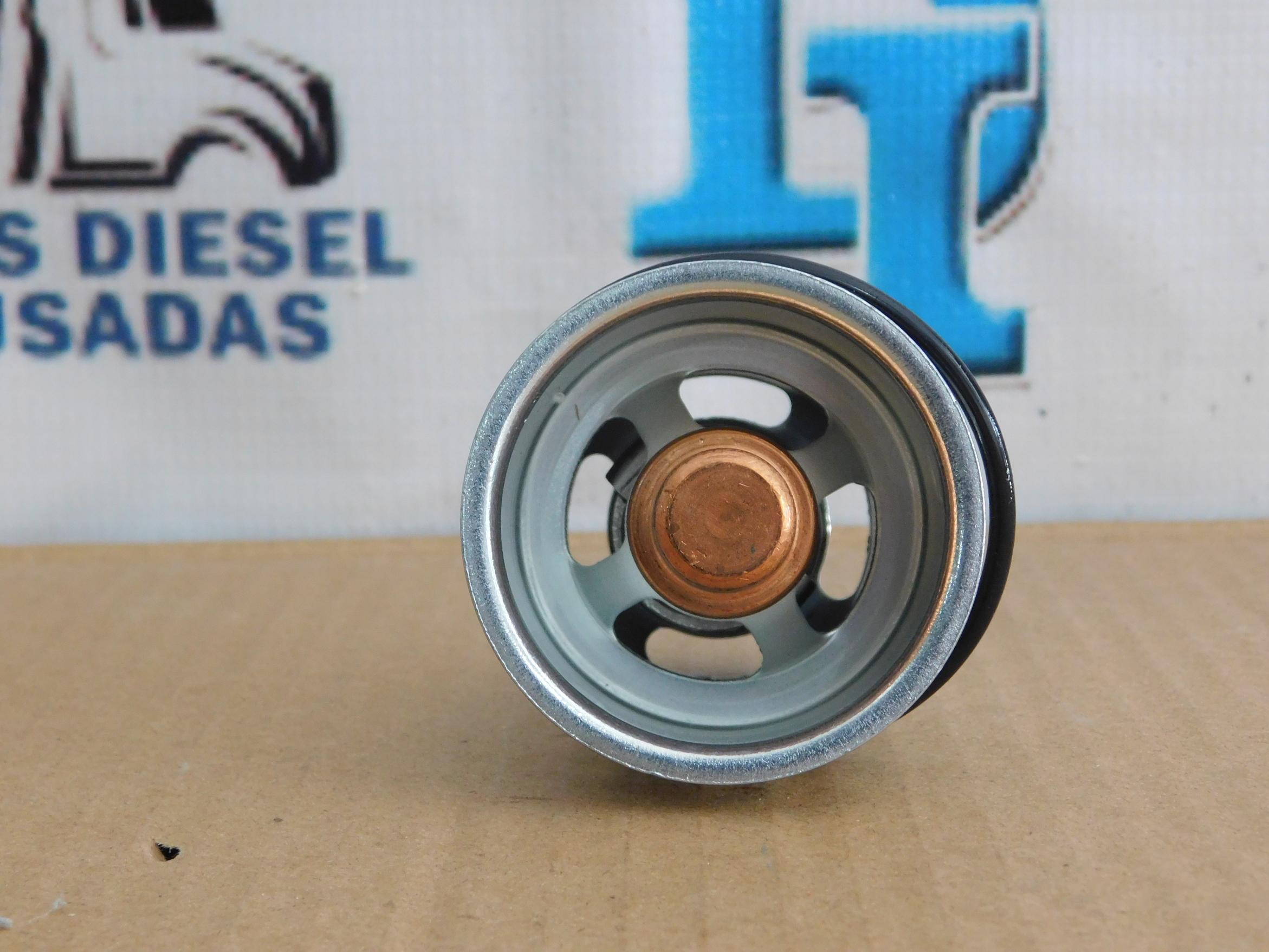 Termostato Enfriador Aceite Cummins Isx 3680453 PAI 181926